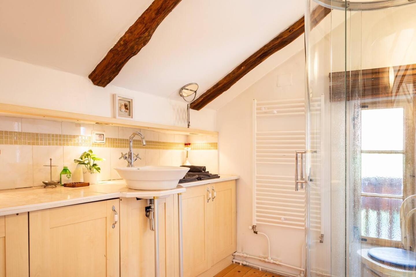 Holiday Home Katric Kamno Екстериор снимка