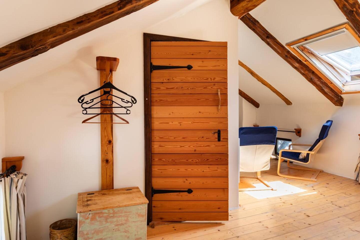 Holiday Home Katric Kamno Екстериор снимка